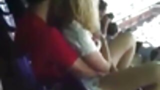 Busty سنہرے بالوں وا ...