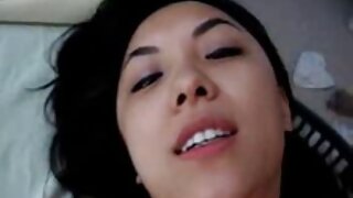 Busty دلکش جیولز جیڈ ...