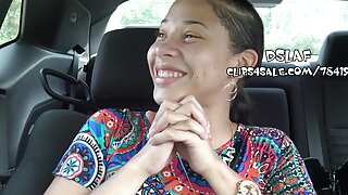 گورے بالوں والی لڑکی ...