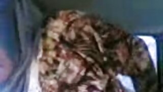گرم، شہوت انگیز سنہر ...